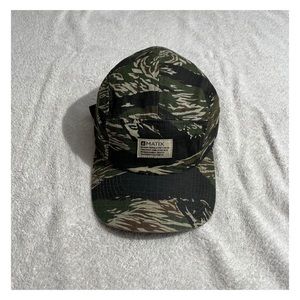 ❌SOLD❌ Matix strapback